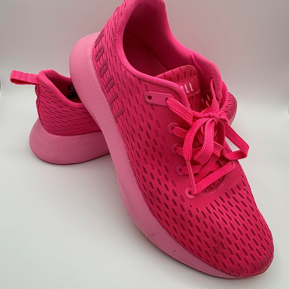 NOBULL Journey Mesh Runner Women's Size 8.5 Pink Athletic Sneakers Barbiecore
